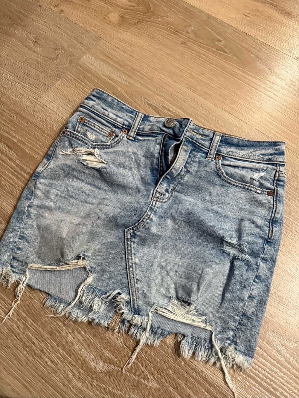American Eagle Outfitters Light Blue Distressed Denim Mini Skirt